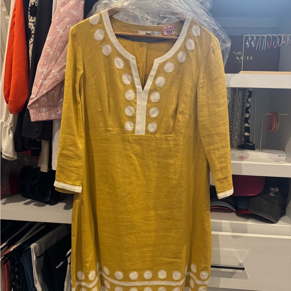 Boden Mustard Yellow Garment